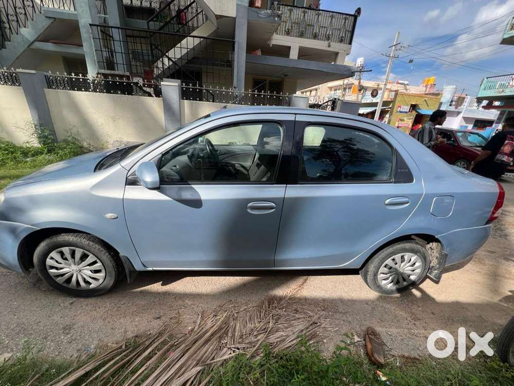 Toyota Etios G 2011 Petrol