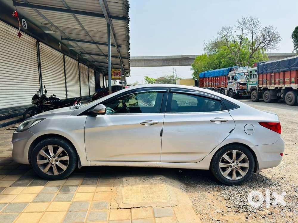 Hyundai Fluidic Verna 2014