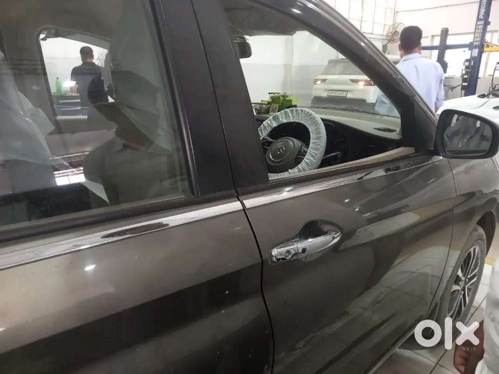 Maruti Suzuki Ertiga 1.5 Zxi Plus 2024