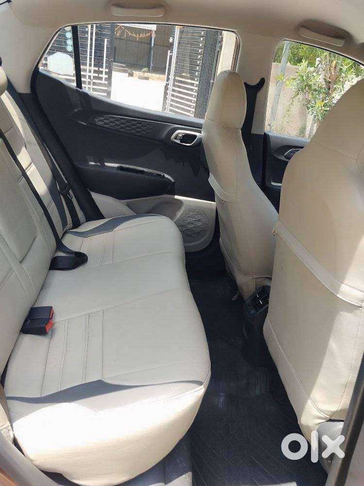 Hyundai Aura Sx Plus Automatic, 2022, Petrol