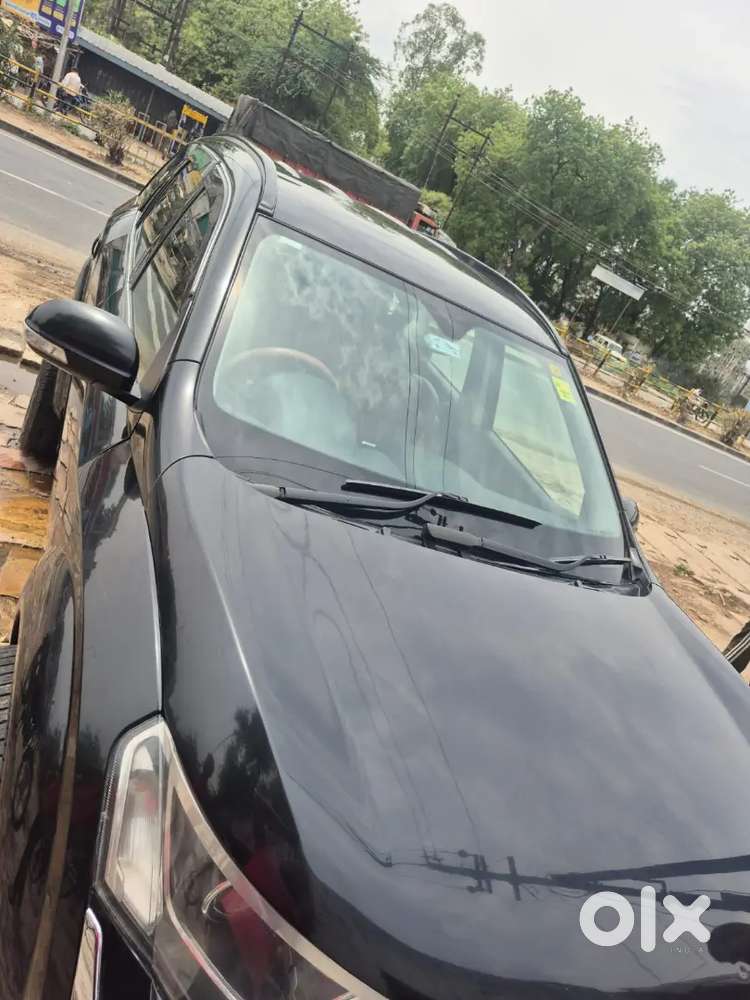 Mahindra Xuv500 2019 Diesel 105000 Km Driven W5