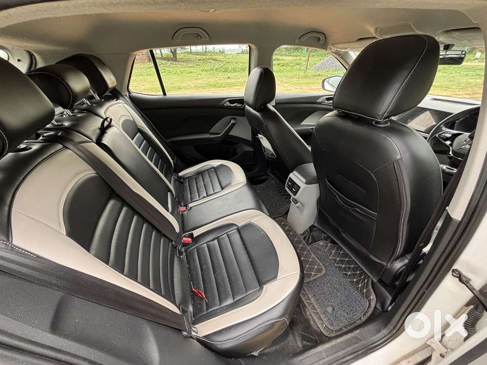 Skoda Kushaq 1.0 Tsi Ambition, 2022, Petrol