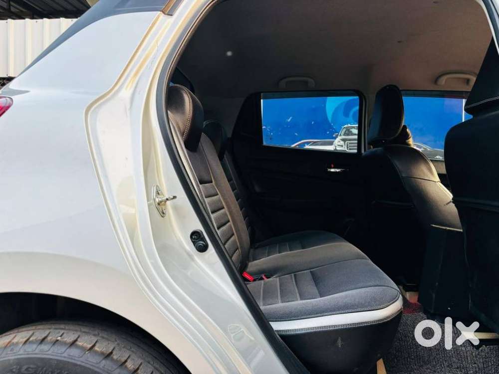 Maruti Suzuki Swift Vvt Vxi, 2021, Petrol