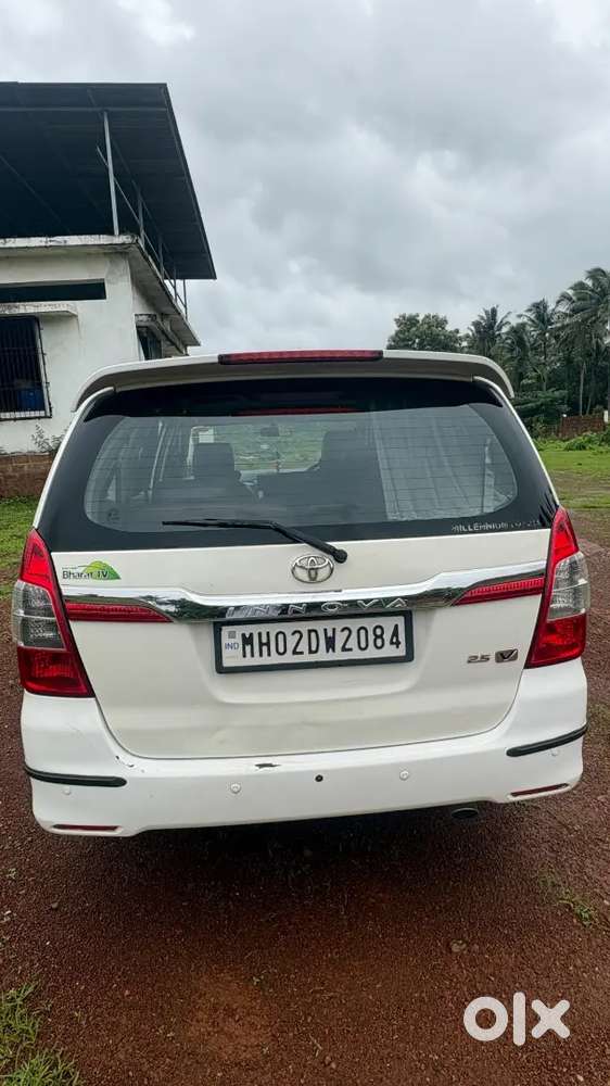 Toyota Innova Diesel 2015
