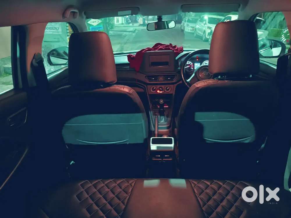 Maruti Suzuki Brezza 2023 Cng & Hybrids 10679 Km Driven