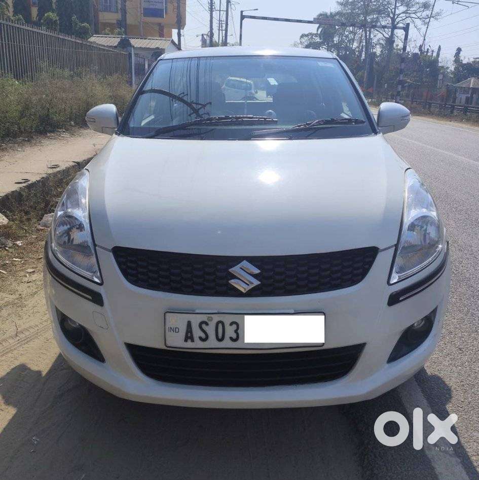 Maruti Suzuki Swift Vxi + Manual, 2015, Petrol
