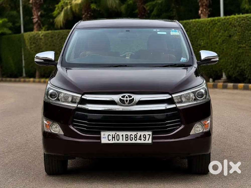 Toyota Innova Crysta 2016, Complete Toyota Service Upto Date Available