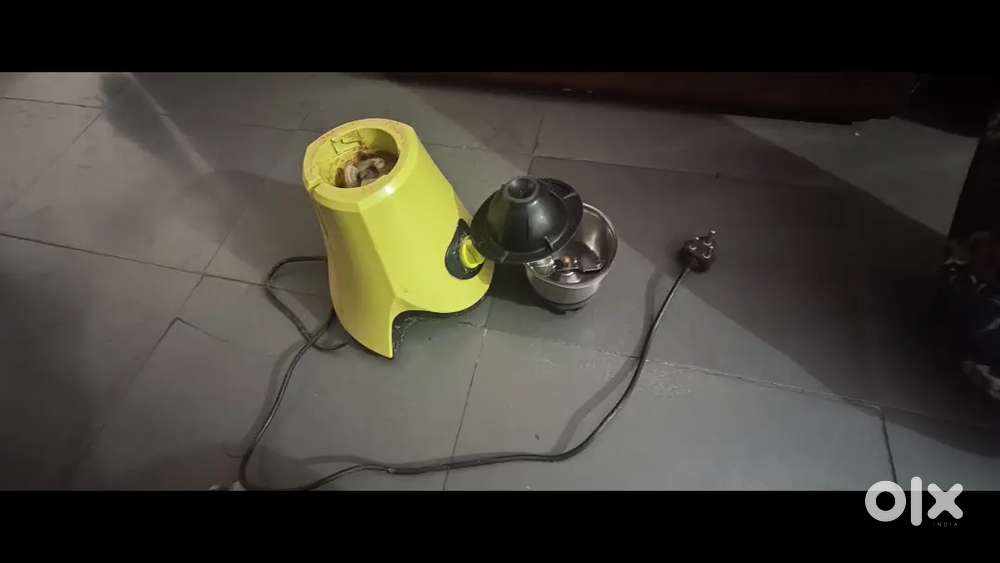 T Vidiem Eva Citron 650W Mixer Grinder, Needs Repair