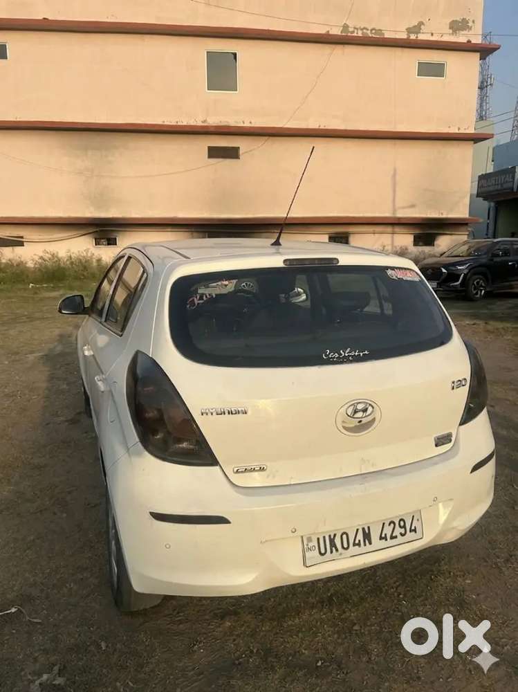 Hyundai I20 2012 Diesel 80000 Km Driven