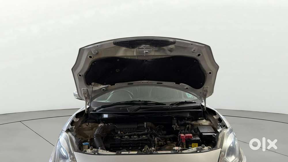 Maruti Suzuki Swift Dzire Zxi + Amt, 2018, Petrol