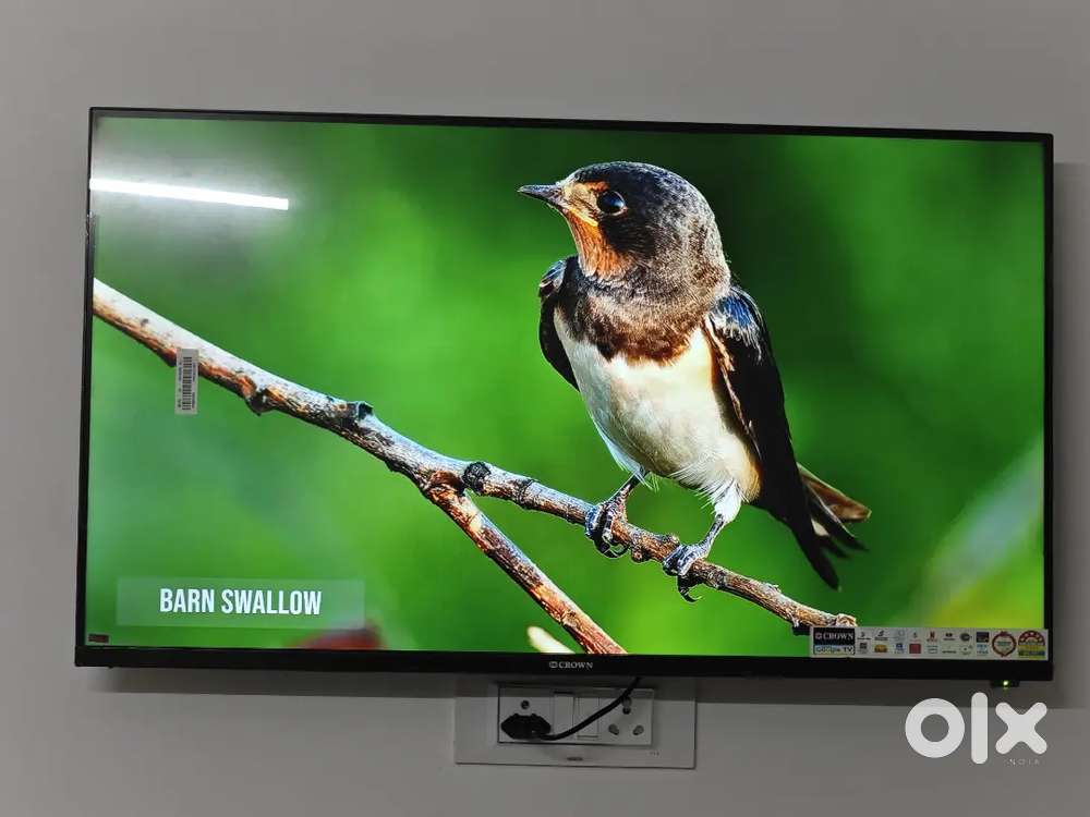 Brand new 32 inch smart led tv with warrnty