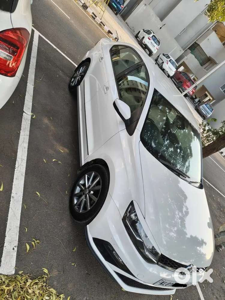Volkswagen Vento 2020 Petrol 1.0 Tsi Highline Plus Automatic 53200 Km