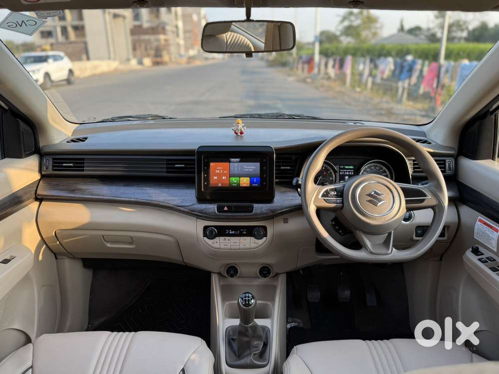 Maruti Suzuki Ertiga 1.5 Zxi, 2025, Cng & Hybrids