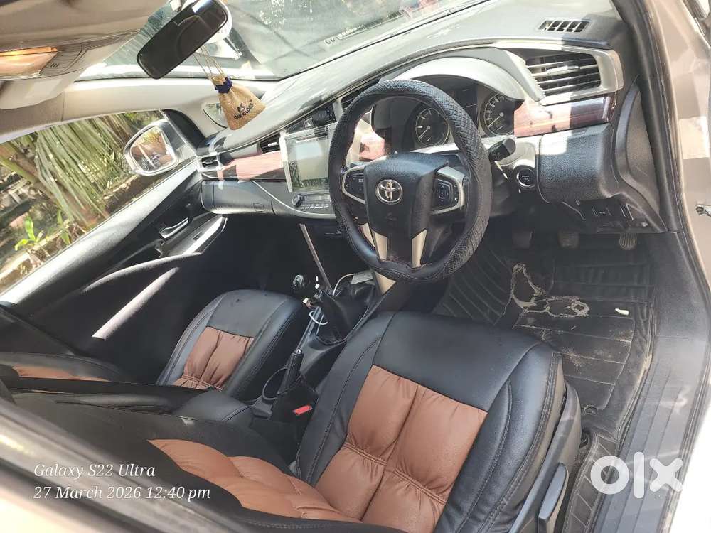 Toyota Innova Crysta 2017 Diesel 180000 Km Driven