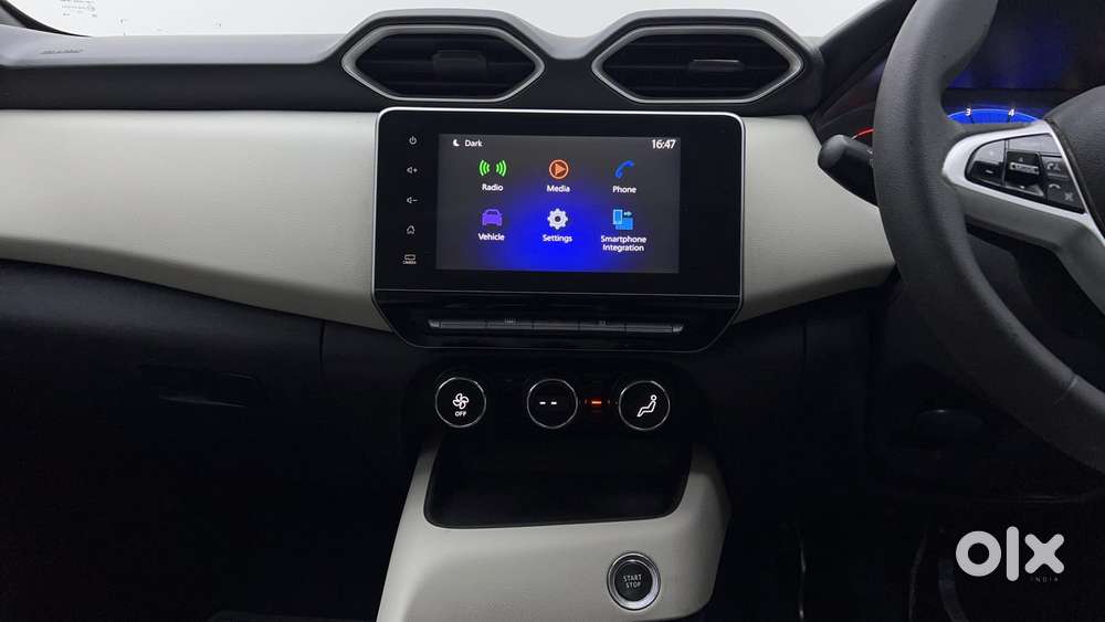Nissan Magnite 1.0 Xv Dual Tone, 2021, Petrol