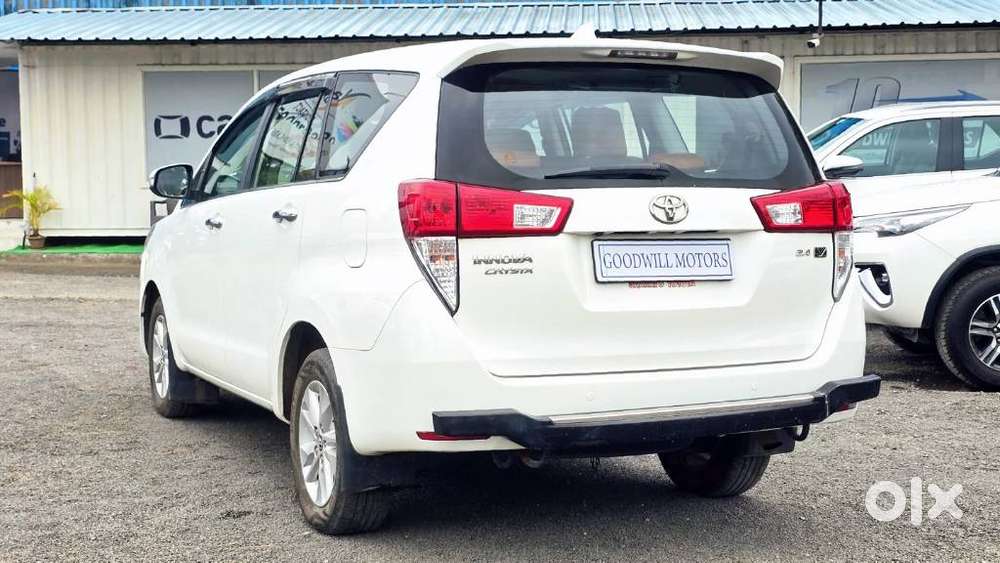 Toyota Innova Crysta 2.4 V, 2017, Diesel