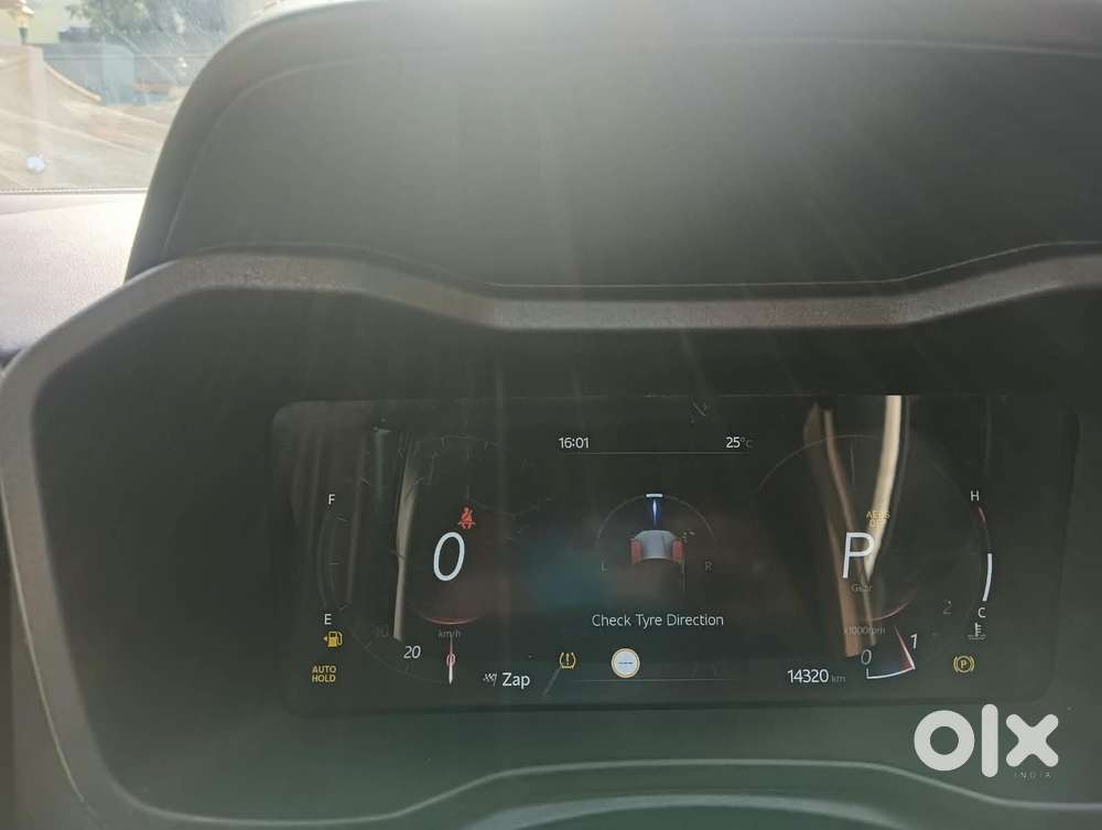 Mahindra Xuv 3xo Ax7l 1.2 Petrol At (pg), 2024, Petrol