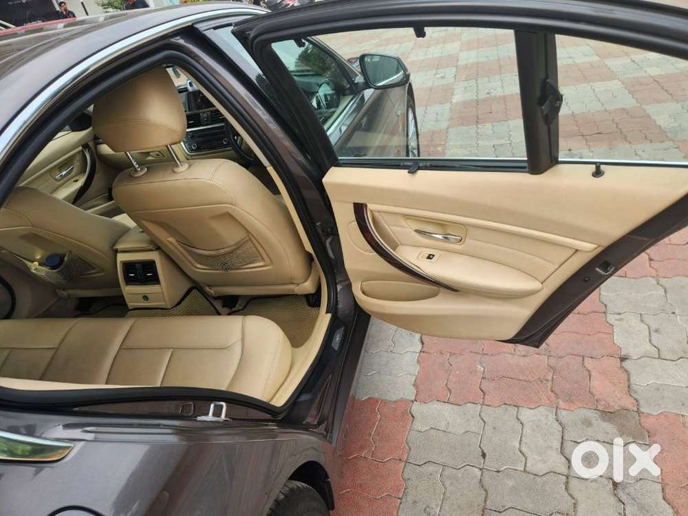 Bmw 3 Series 2015 Diesel Well Maintained (320d Luxury Line)