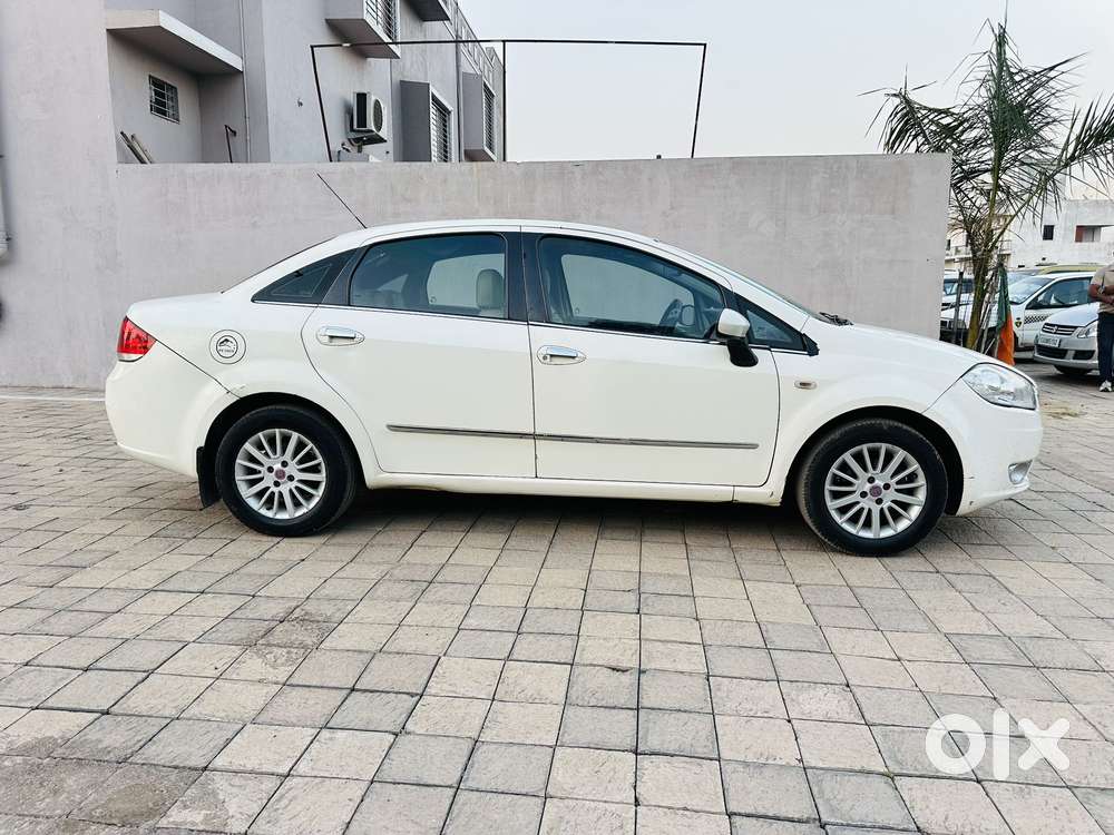 Fiat Linea 2012-2014 1.4 Emotion, 2010, Petrol