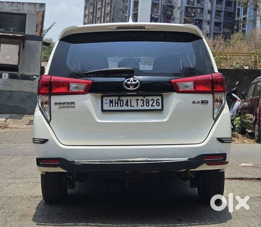 Toyota Innova Crysta 2.4 G Mt 8s, 2023, Diesel