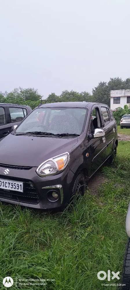 I Want Sell My Car . Kyuki Mujhe Paise Ki Jarurt Hai. .