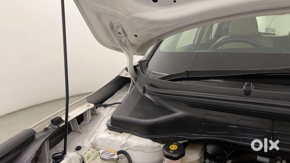Kia Carens 1.4 Luxury 7 Str, 2022, Petrol