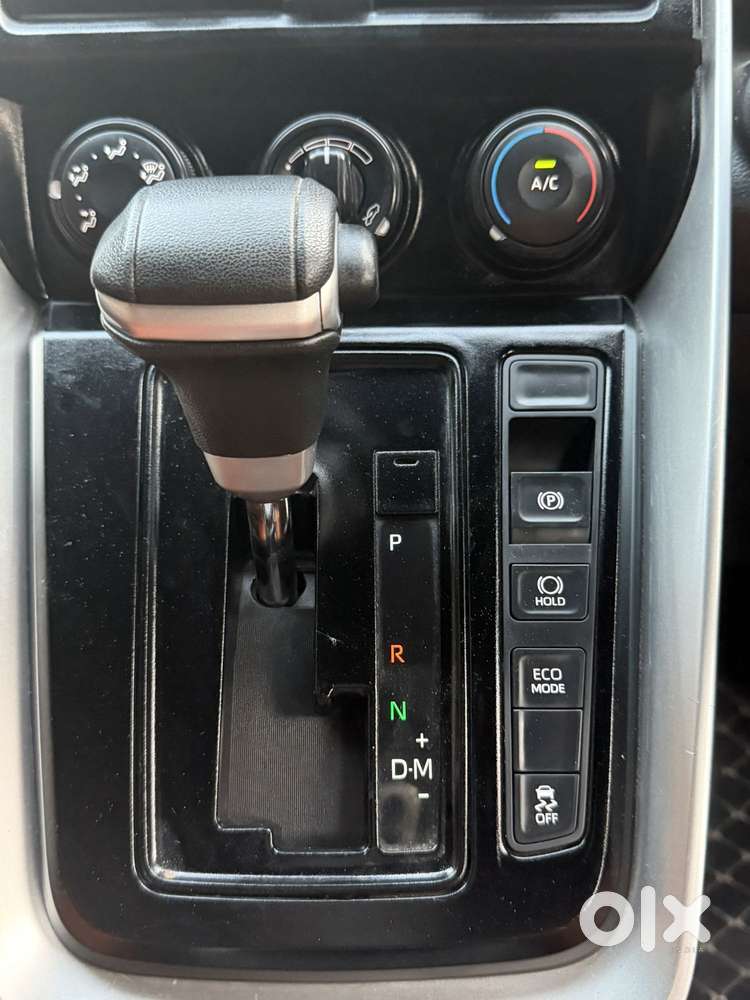 Toyota Innova Hycross 2.0 Gx 7 Str, 2023, Petrol