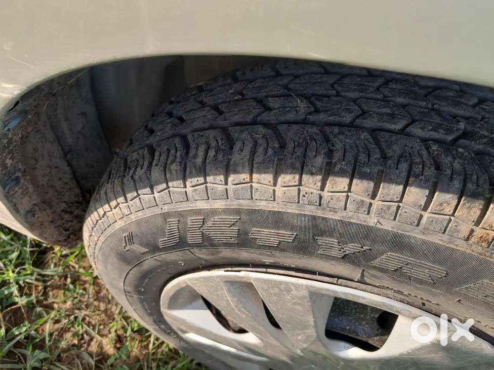 Gaddi Show Room Condition Me Hai