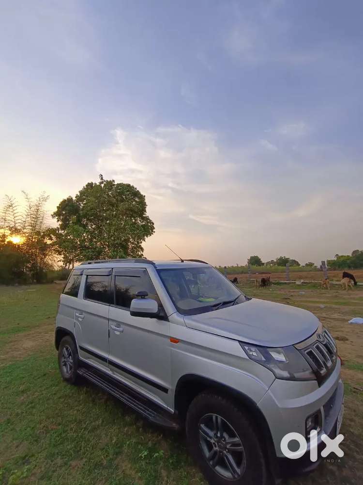 Mahindra Tuv 300 2019 Diesel 95800 Km Driven
