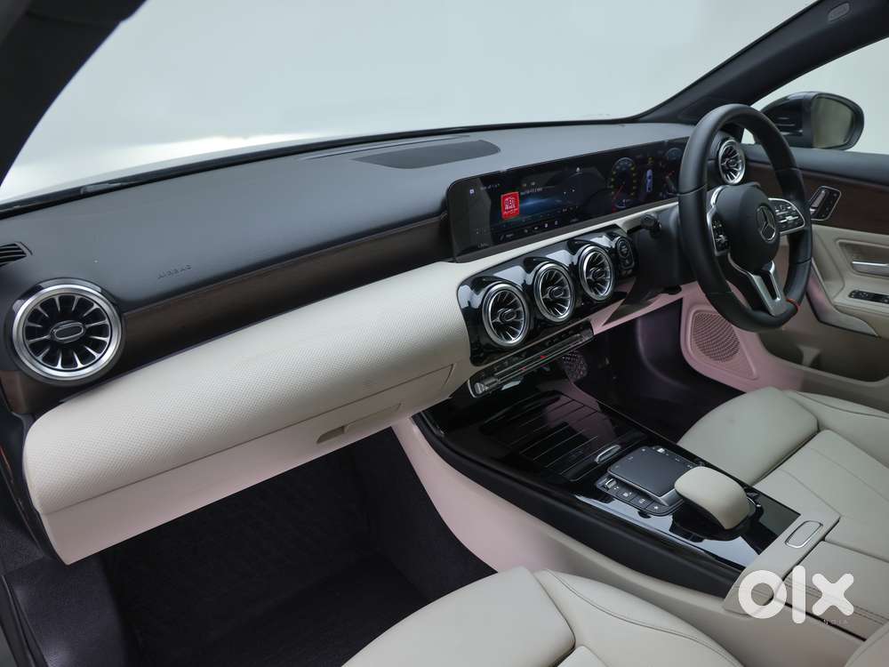 Mercedes-benz A-class Limousine 200, 2022, Petrol