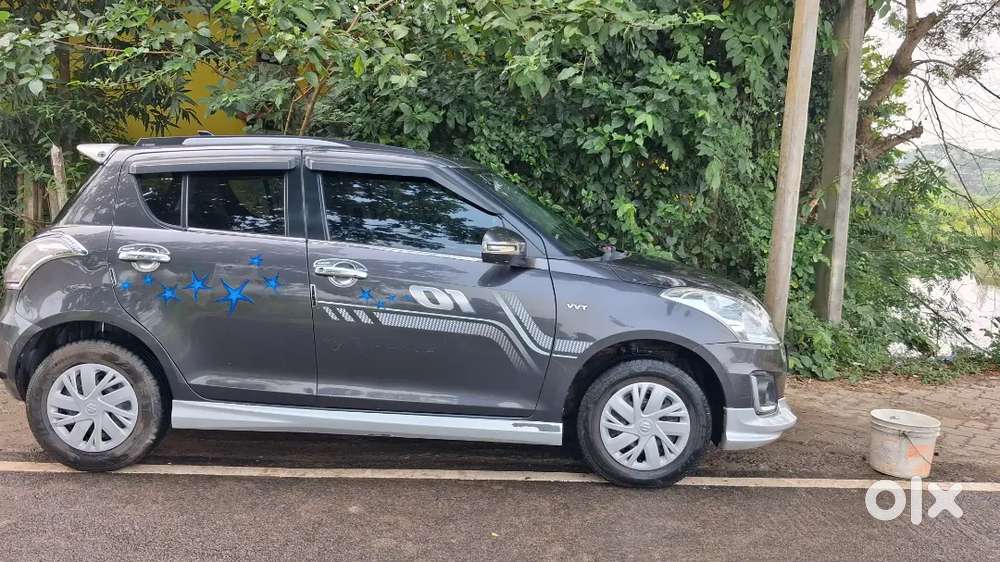 Maruti Suzuki Swift 2016 Petrol 64000 Km Driven
