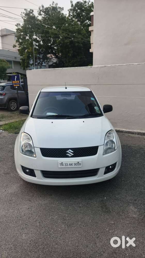 Maruti Suzuki Swift 2008 Petrol 77000 Km Driven