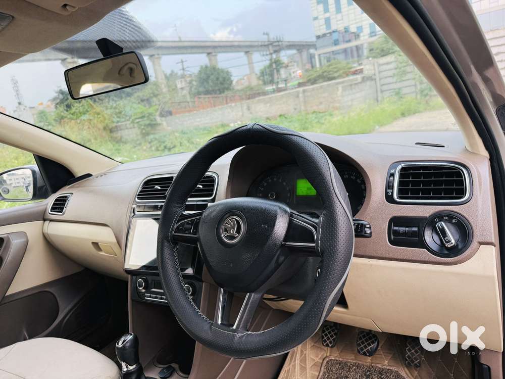 Skoda Rapid 1.6 Tdi Elegance, 2015, Diesel