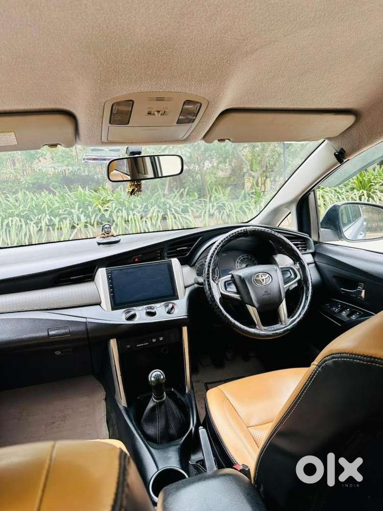 Toyota Innova Crysta 2017 Diesal 8 Str