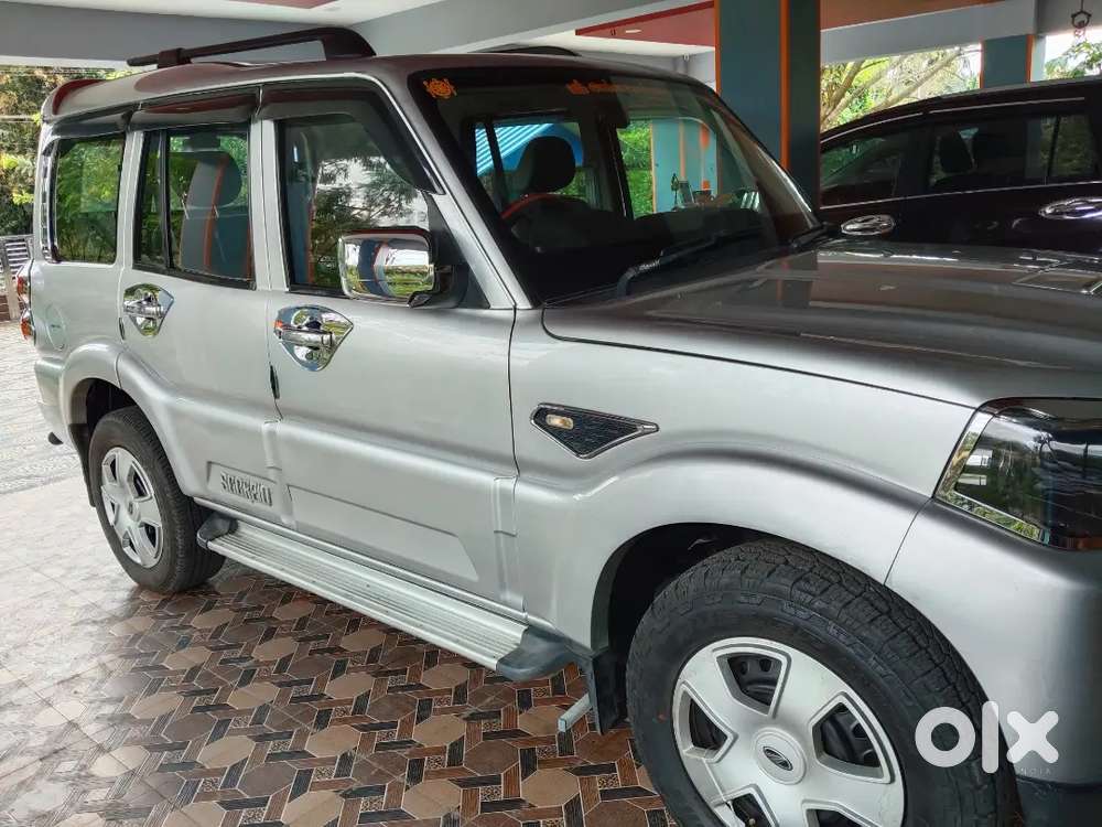 Mahindra Scorpio 2021 Diesel 80000 Km Driven