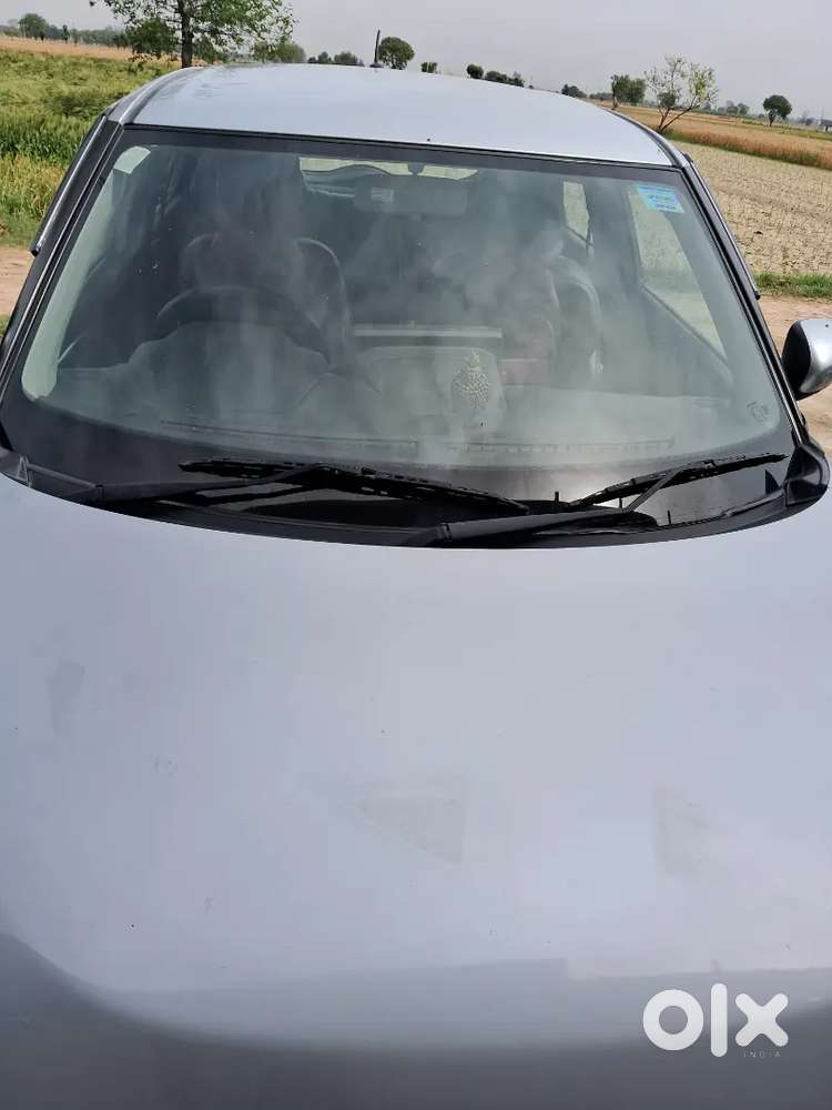 Swift 2024 Petrol  Single Owner  Like New  10,800 Km