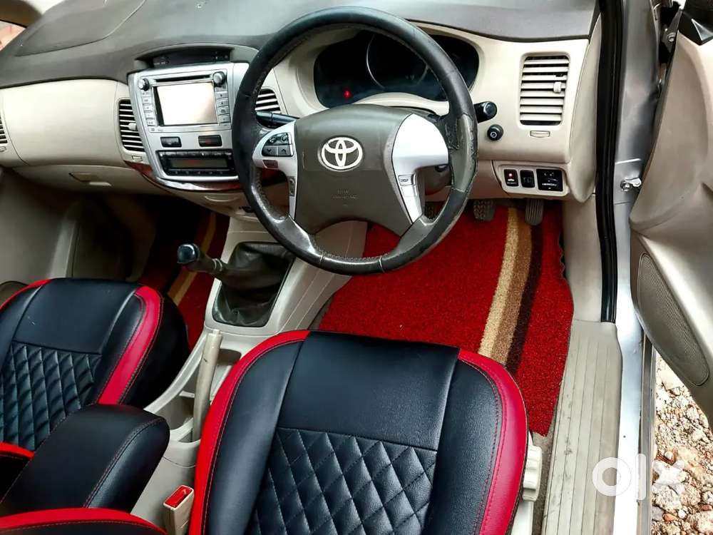 Toyota Innova V Diesel 2013