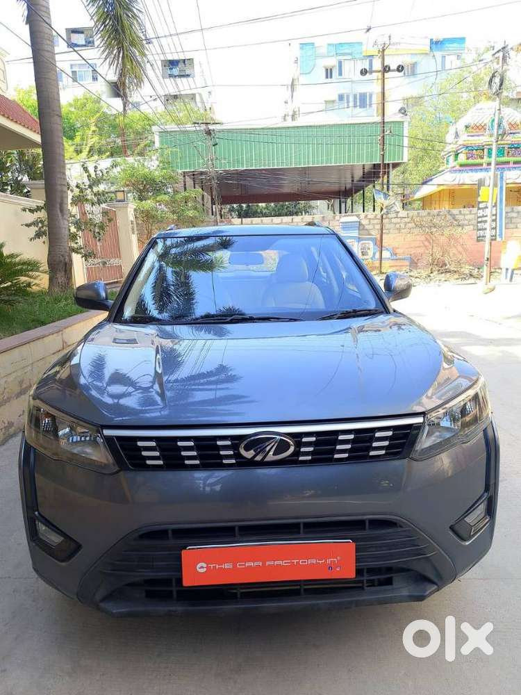 Mahindra Xuv300 W6, 2022, Petrol