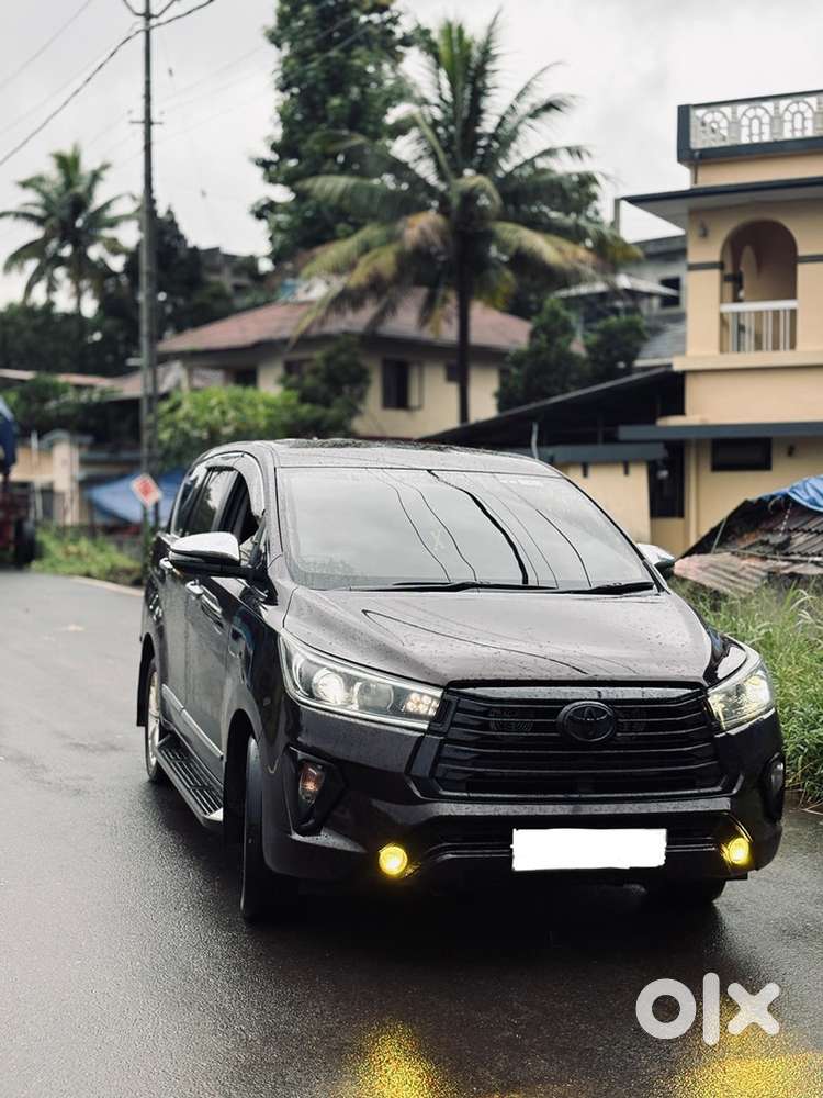 Toyota Innova Crysta 2017