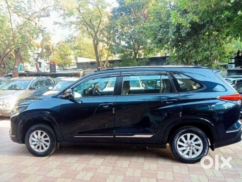 Toyota Innova Hycross 2.0 Gx 7 Str, 2024, Petrol