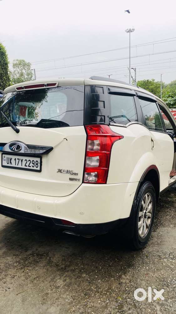 Mahindra Xuv500 2.2 W10 Sportz Edition Mt, 2015, Diesel