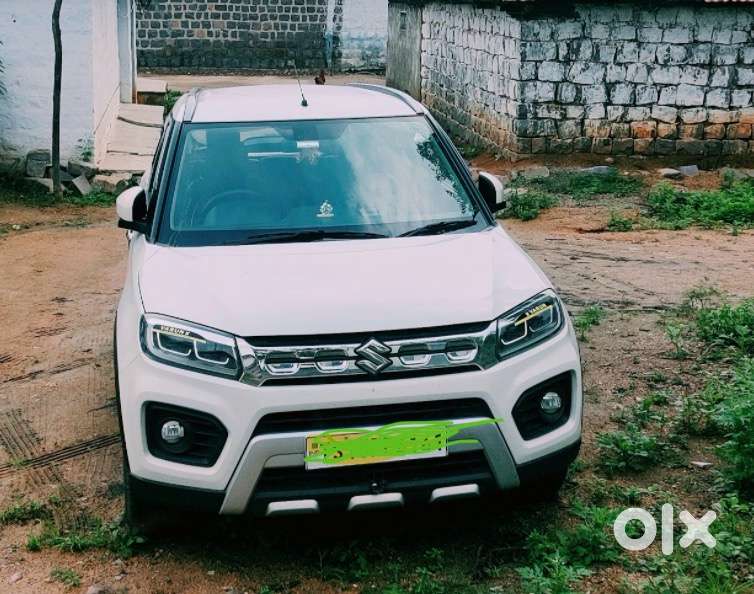 Maruti Suzuki Brezza Petrol Manual 2021 Model