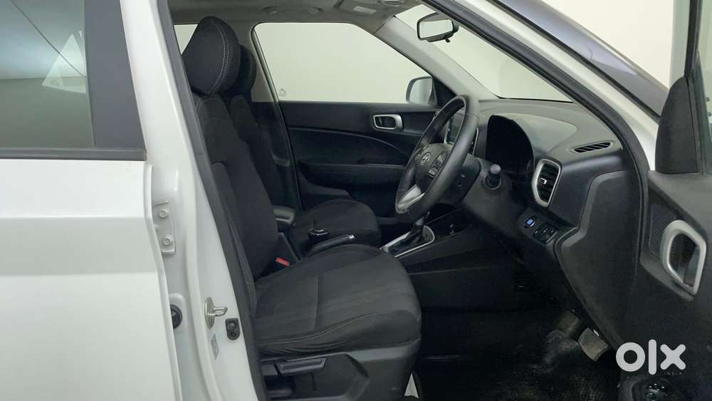 Hyundai Venue Sx Plus Turbo Dct, 2020, Petrol