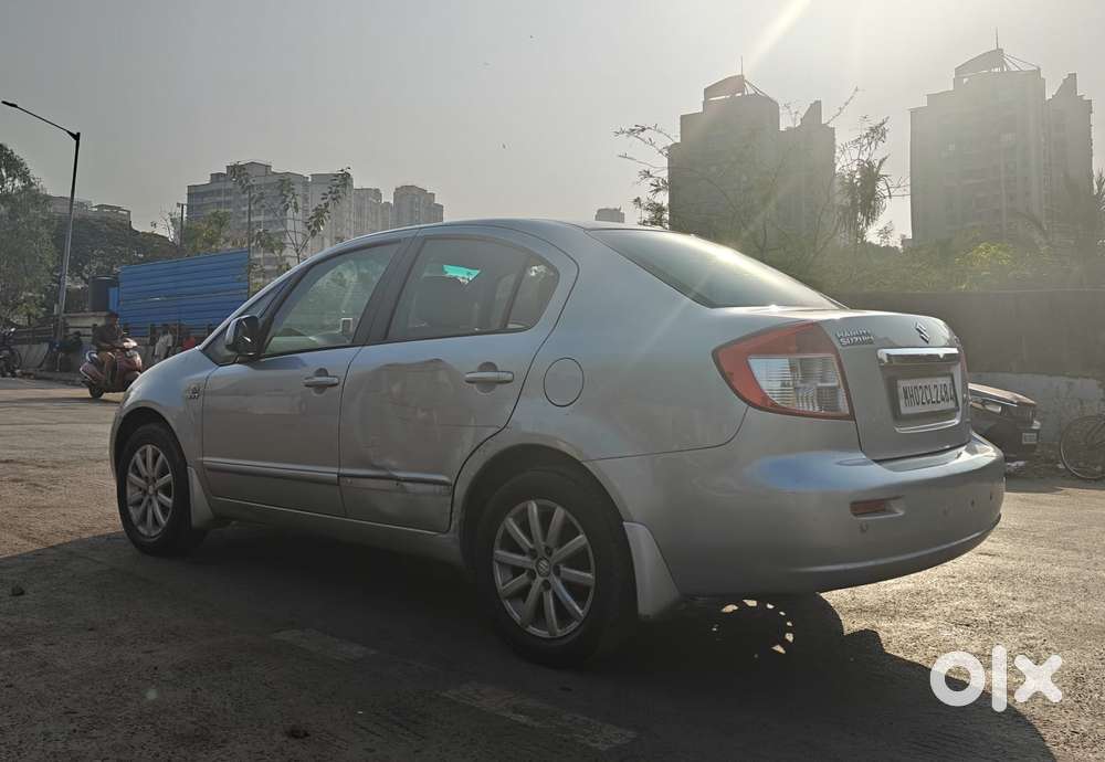Maruti Suzuki Sx4 Zxi Mt Bsiv, 2012, Petrol