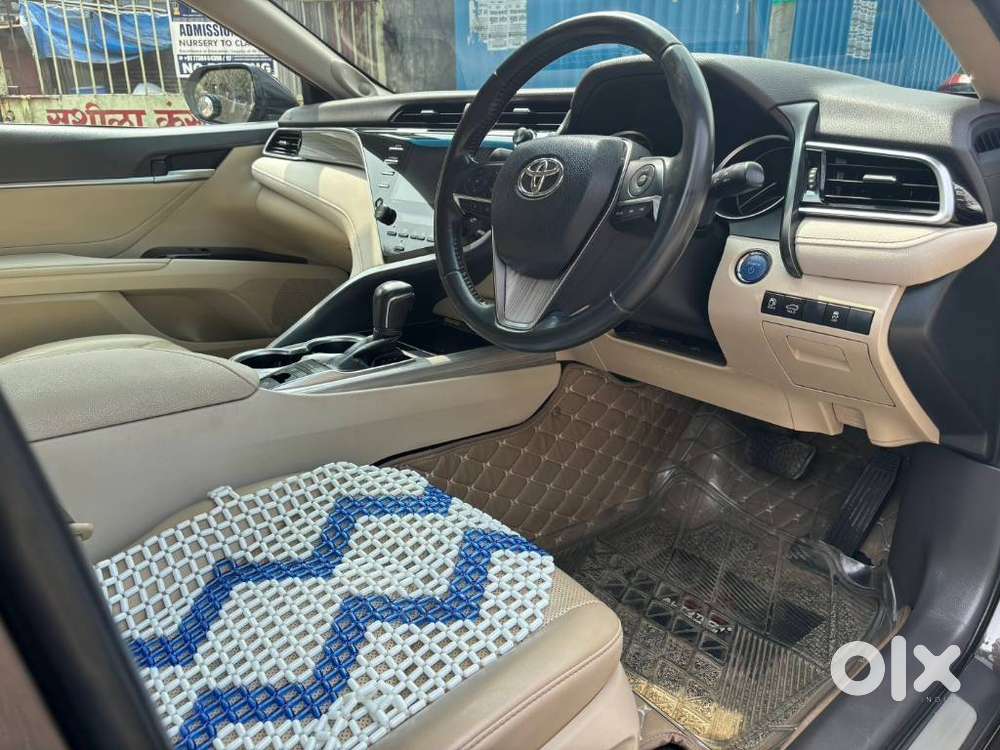 Toyota Camry, 2020, Petrol