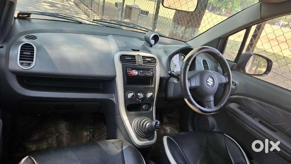 Maruti Suzuki Ritz Vxi, 2012, Petrol