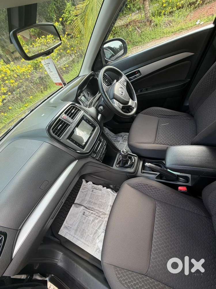 Toyota Urban Cruiser Premium Manual 2021