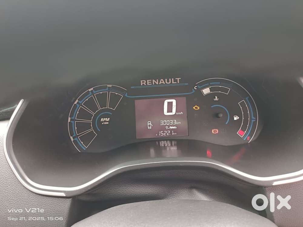 Renault Triber Rxt, 2021, Petrol
