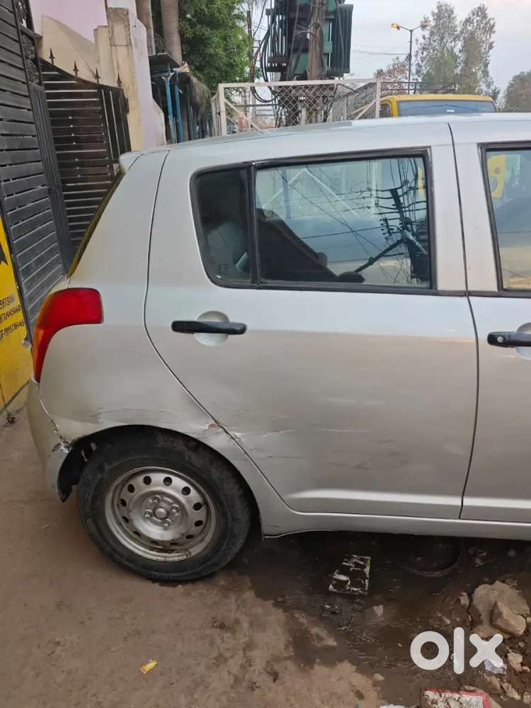 Maruti Suzuki Swift 2006 Lpg 83000 Km Driven