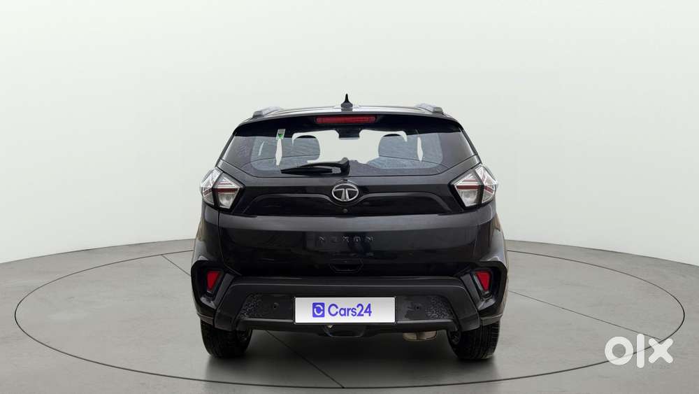 Tata Nexon 1.2 Revotron Xza Plus (o) Amt, 2022, Petrol